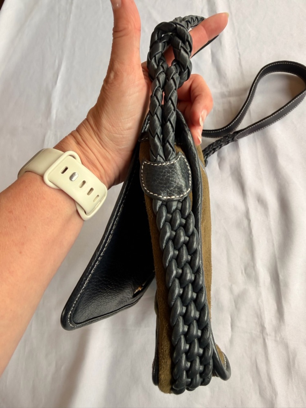 Vintage Lladro Dark Green Suede Purse with Braided Black Leather Detail - Picture 5 of 16